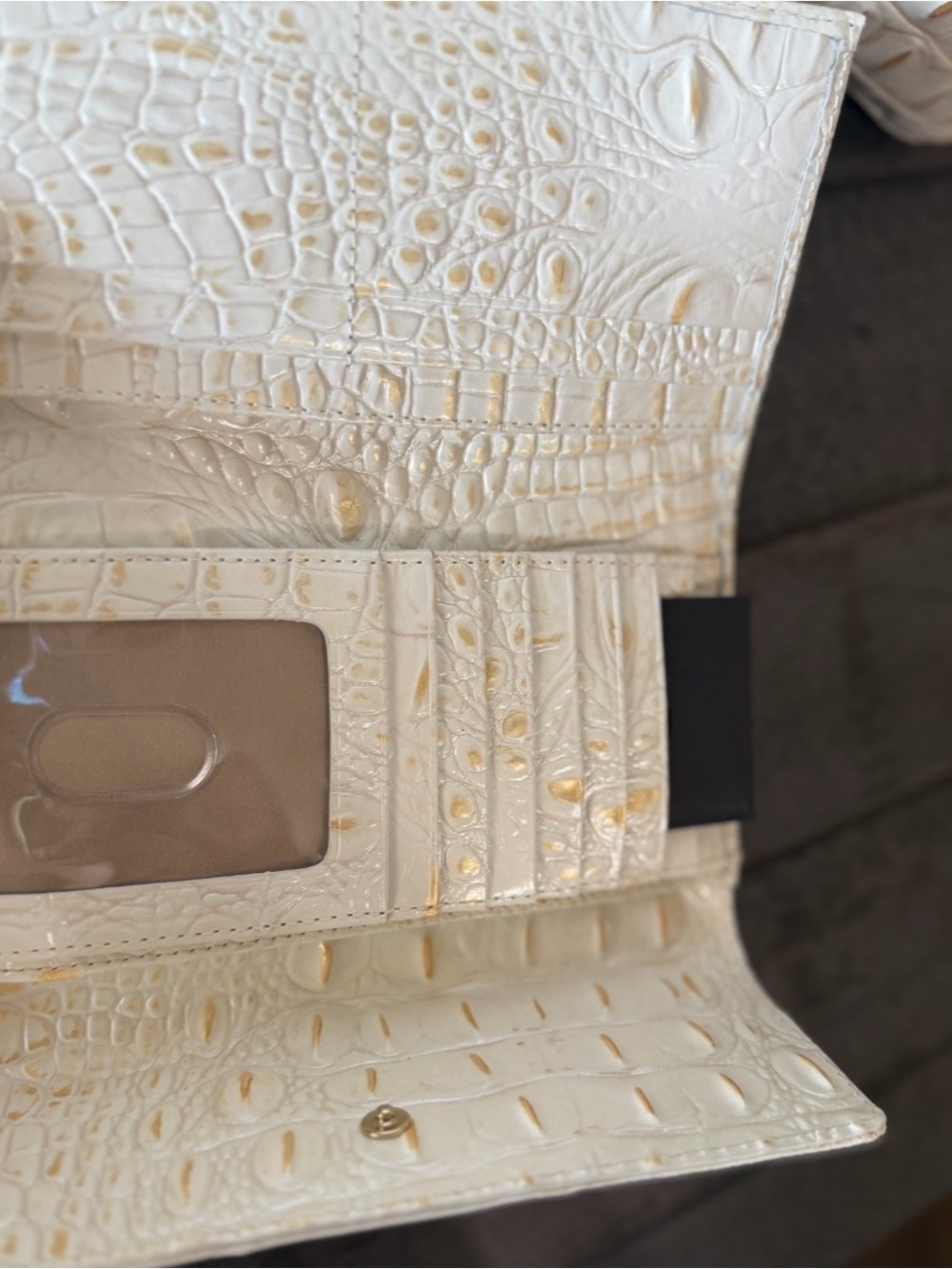 Firm BRAHMIN Small Denise Chantilly Melbourne Leather Tote & Cordelia wallet NWT - Picture 5 of 12